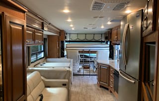 2018 Fleetwood RV Storm 36F