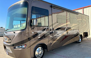 Wild at Heart 2015 Jayco Precept 35UN