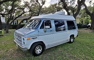Explore Texas in a Classic