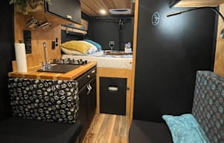 Self Sufficient 4 Person - Jenny in Forest Van