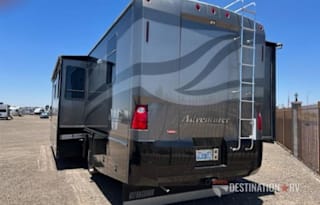2006 Winnebago Adventurer 38Q