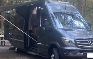 2017 Roadtrek E-Trek
