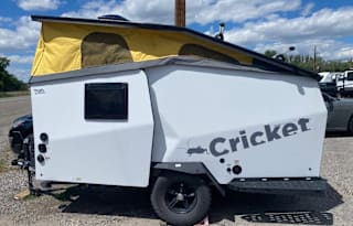 2020 TAXA Outdoors Cricket Standard Model
