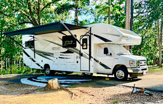 2023Entegra ClassC 31F*Sleeps 10**UNLIMITED MILES*