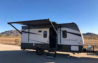 Bear Paw travel trailer by Soulshine Rentals