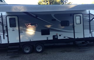 2017 Coleman 28 Foot Bunk house