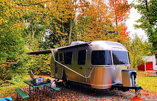 2023 Airstream Caravel 22FB RV