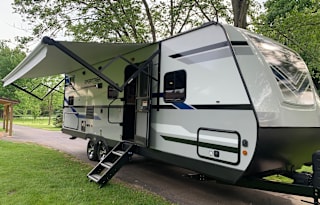 Wanderlust Camper by KBD Rentals