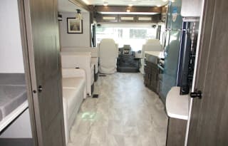 2024 Coachmen RV Mirada 35ES