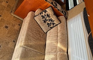 Easy Breezy 2009 Holiday Rambler 24RBF Motorhome