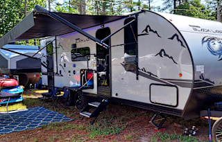2023 Forest River Cherokee Grey Wolf  Black Label