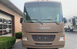 2014 Winnebago - Vista 35B