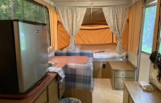 Find your Destiny! 1992 Coleman Destiny Royal. - STATIONARY RENTAL ONLY