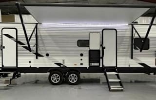 2022 East to West - Delivery and Setup available!
