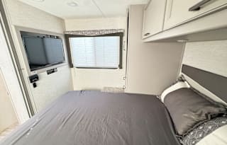 2024 Thor Motor Coach Four Winds 28A