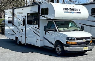 Conquest Medium Easy to Drive Class C