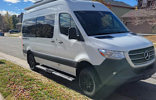 2023 Mercedes 4X4 Thor Motor Coach Sanctuary 19L