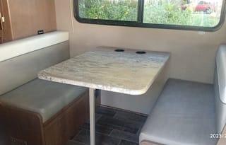 New 2020 Winnebago Outlook 22c  incl. insurance !