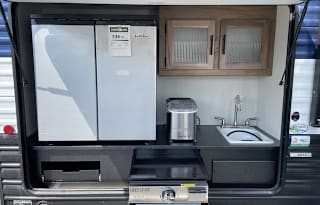 2025 Grey Wolf 37FT Family Friendly