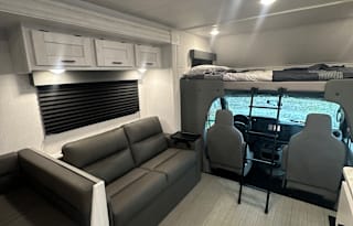 2024 East to West Entrada with Outdoor Kitchen