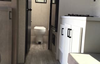 **The Little Mallow** SLEEPS 8 + easy to pull!