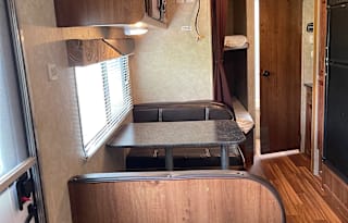 2015 Gulf Stream RV Kingsport 248 BH
