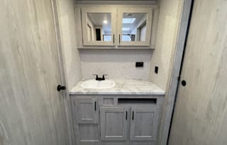 2022 East West Della Terra 312BH with bunkhouse