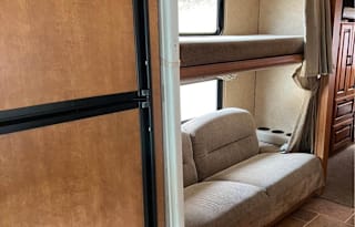 2011 Forest River RV Sunseeker 3170DS