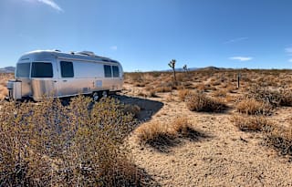 Sliver Moon - 2017  Airstream Flying Cloud