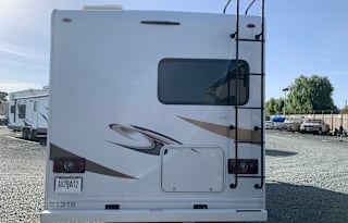 APRIL SPECIALS  CONTACT TIKi RV RENTALS TODAY!