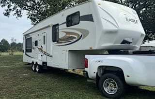 Oak Row Camper