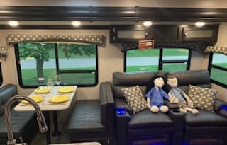 2020 Venture RV SportTrek 327VIK