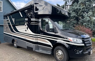 2020 Thor Motor Coach Delano Sprinter 24FB