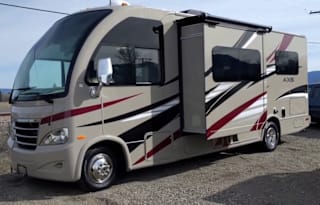 2015 Thor Motor Coach Axis 24.1