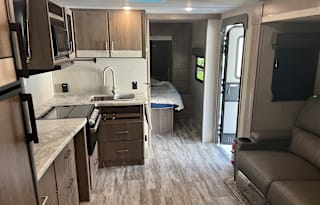 2021 Grand Design Imagine XLS 22RBE