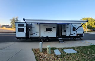 2023 Keystone RV Bullet 330BHS