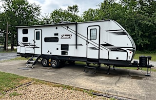 2022 Dutchmen RV Coleman Lantern LT Series 2755BH