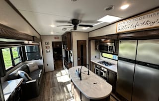 Big Bunk House 5th Wheel