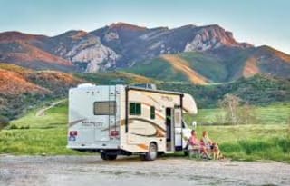 24' Thor Freedom Elite is a breeze to drive!