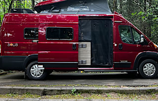 Clifford the Big Red Van