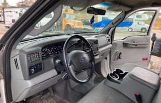 Four Winds 23P - Rare F-Series RV, All Essentials!