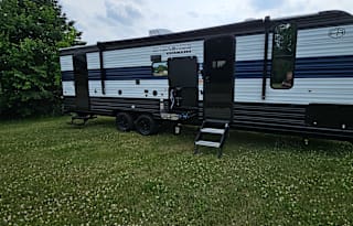 2025 Family Friendly Travel Trailer