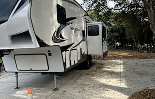 Newer Fifth Wheel with Bunks (Delivery Only)