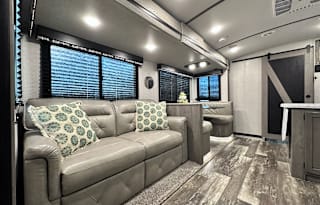 Rolling Retreats at Tiger's Trait Resort Sleeps 6