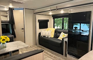 Wine’d Down w/ Outdoor Kitchenet (Delivery Only)