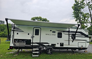 Jon and Ash's kid & pet friendly RV Rental