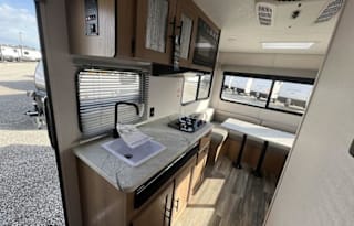 2022 Prime Time RV Avenger LT 16RD