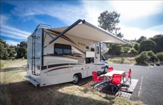 Premium Mercedes Class C RV (24ft)