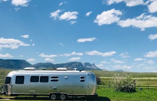 Luxury Glamping Airstream- DELIVERY ONLY