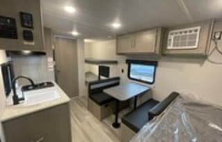2024 KEYSTONE SPRINGDALE MINI 1800BH 21 ft 3400 lb